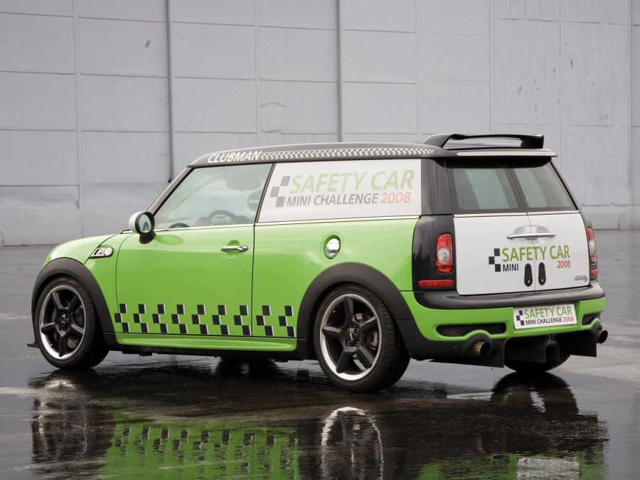  Mini Cooper Clubman Mini Challenge Safety Car 2008 года  (фото 3 из 3)